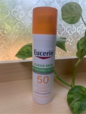 Eucerin Clear Skin SPF 50 Sunscreen Lotion New